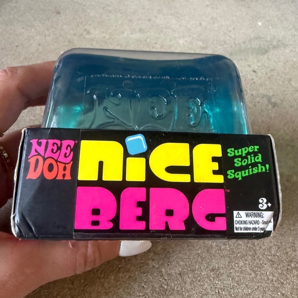 NeeDoh Nice Berg Fidget Toy Blue‎ Squishy Stress Relief Sensory Cube Nee Doh NEW - Picture 3 of 4